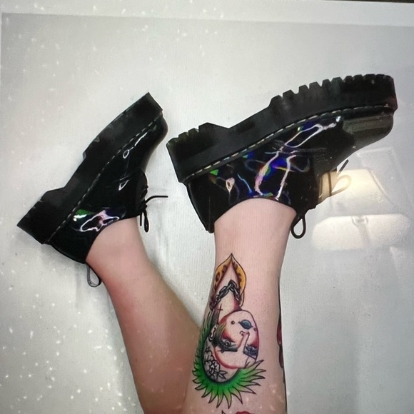 Dr Martens 461 Rainbow Patent Platform 